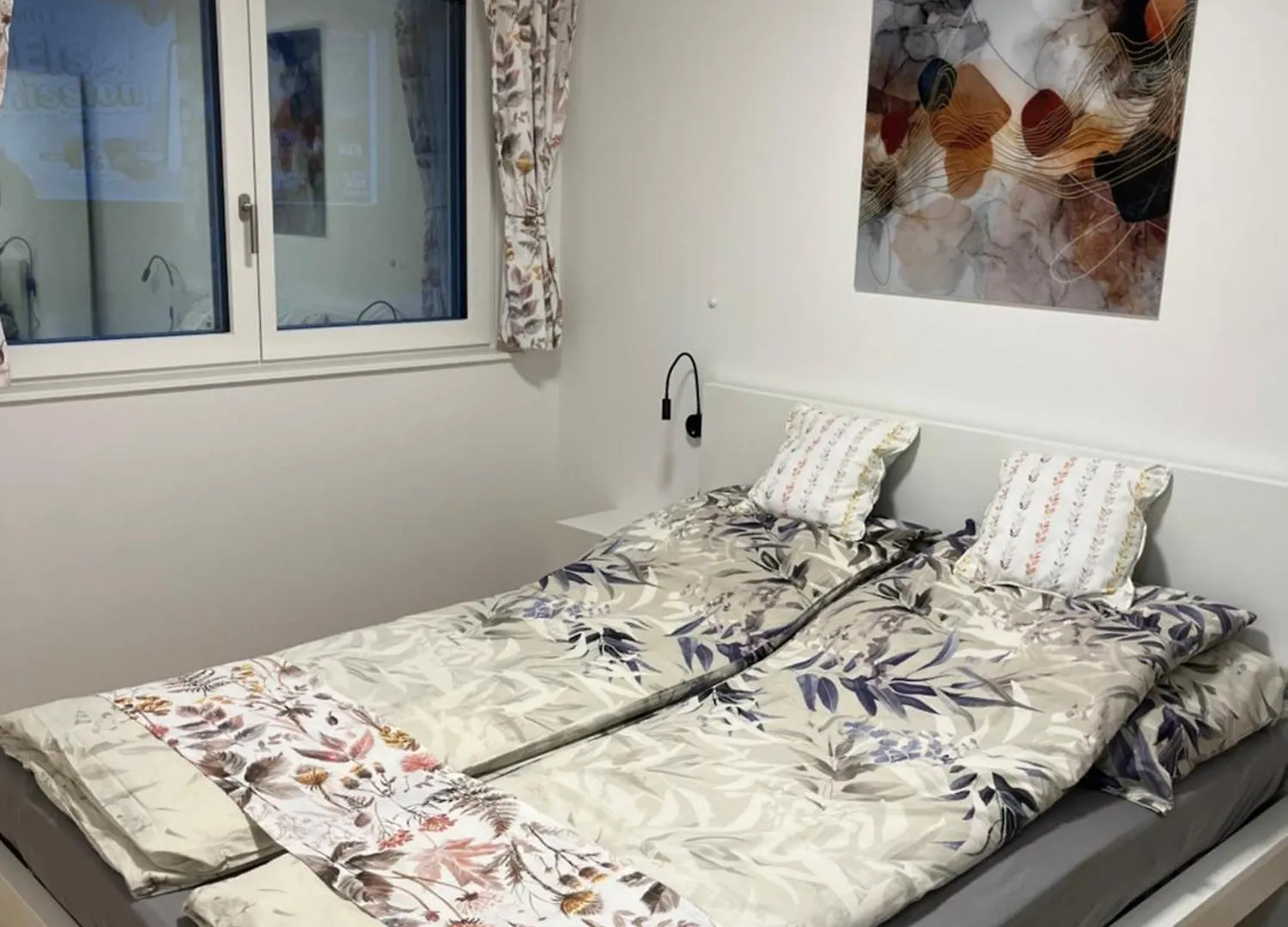 וינה Cosy Candy Flat- With Parking Slot 0*,